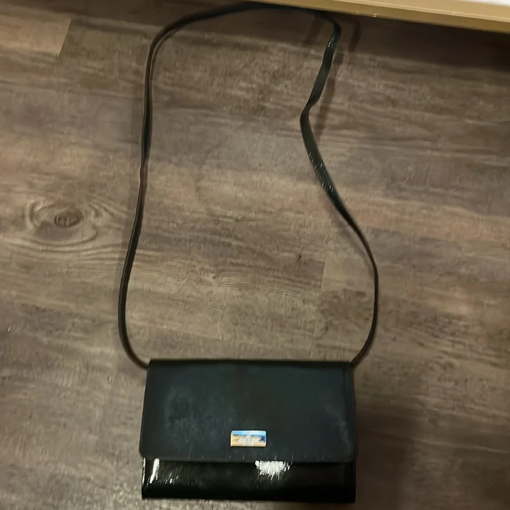 Kate spade Forrest green purse never used - Picture 3 of 3